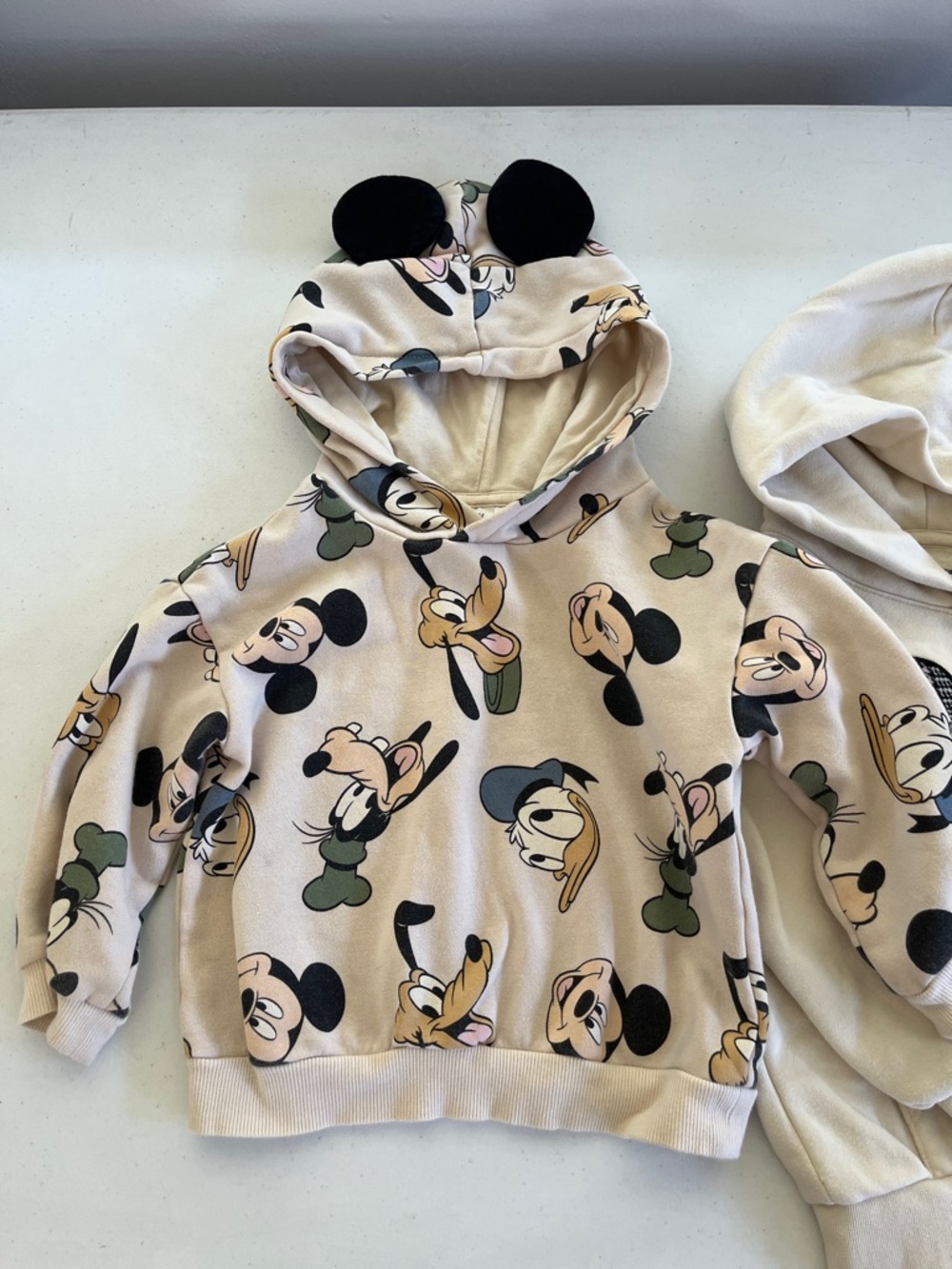 Set of 2 Disney Mickey Pluto Hoodies for Boys - Picture 8 of 9